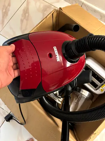 Geepas Red Canister Vacuum Cleaner - Lightly Used