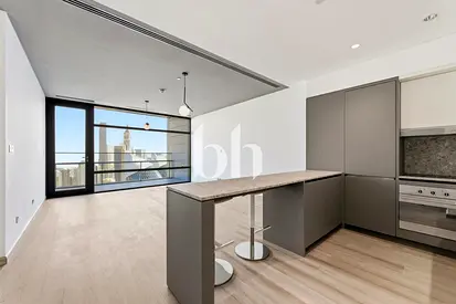 Upgraded | Balcony | Exclusive | Ready to move-in