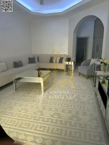 فيلا فاخرة بالروضه 2 شارع الشيخ عمار – طابقين وروف وحوش داخلي واسع مع المكيفات