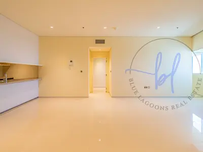 Chiller Free| Close to Metro| Vacant| Higher Floor