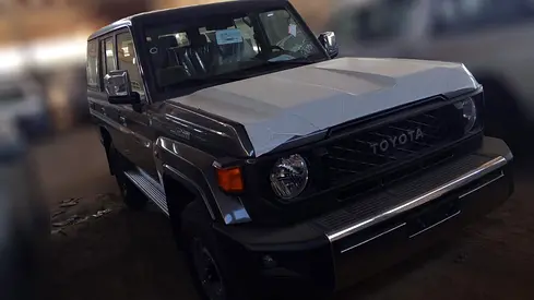 2026 Toyota Land Cruiser LC76 4.0L MT Petrol (With Diff lock)