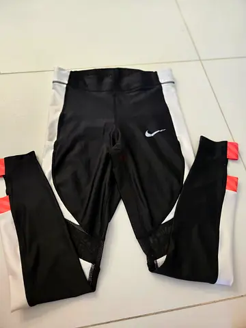 Nike Womens Athletic Leggings