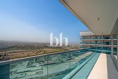 Semi-closed kitchen | Storage Room