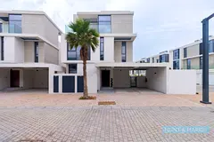 Stunning Furnished 3BR + Maid's Villa For Rent - Al Marjan Island