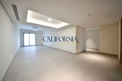 3 Bedroom + Storage | Closed Kitchen | Nice View