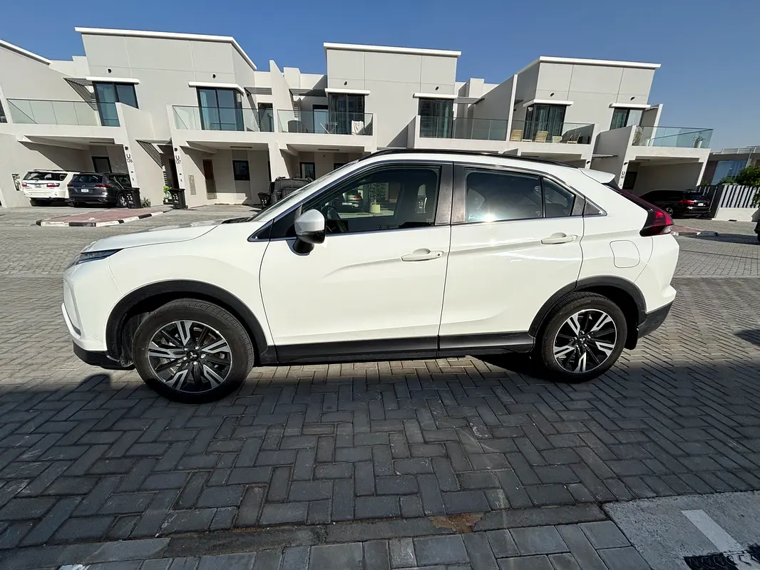 Mitsubishi EclipseCross 2024 — photo 1 of 14