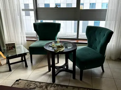 Green chair 2 with small table