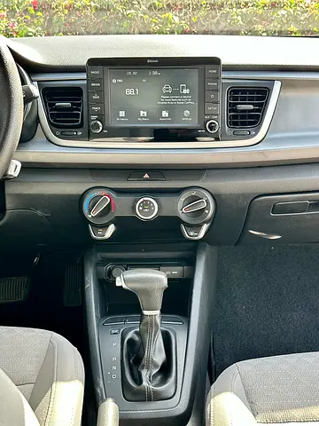 2021 KIA RIO 照片 12