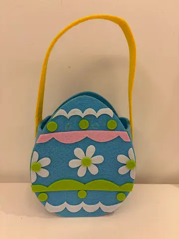 Felt Easter Basket - Blue Egg BRAND NEW