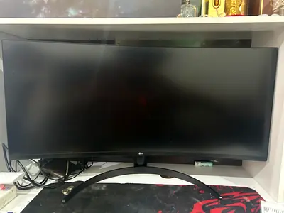 LG 34” Curved UltraWide 120Hz Gaming Monitor 3440x1440
