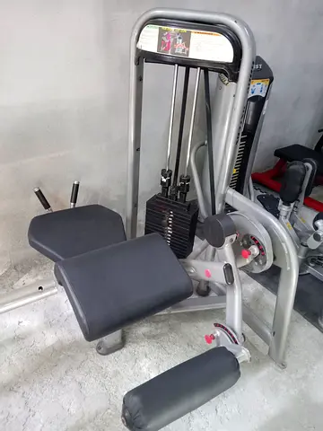 Body master prone leg curl - 5000