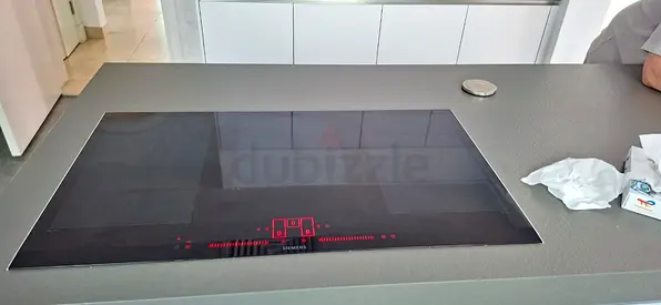 Siemens iq700 model built-in Induction cooker 92cm