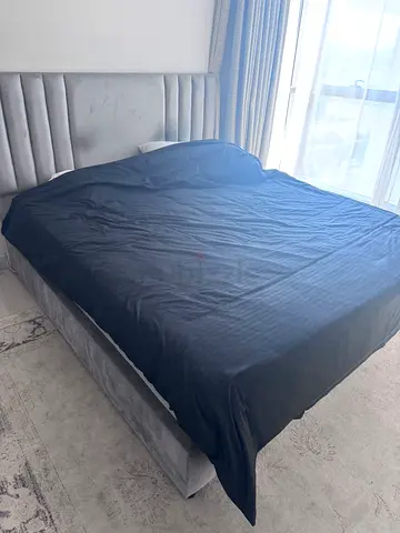 Stylish superking Size Bed with Grey Upholstery with mattress
