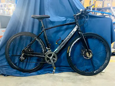Road or hybrid bike Merida