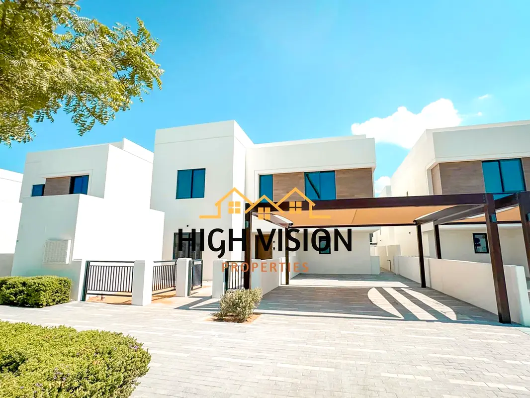 5BR+M | Vacant | Private Garden | Near Entrance | Noya