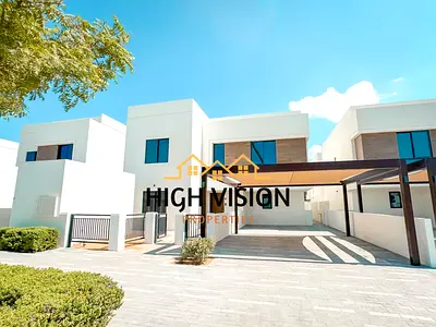 5BR+M | Vacant | Private Garden | Near Entrance | Noya