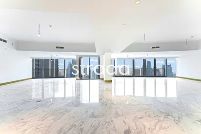 Pinnacle of Luxury | Penthouse | 360º Views
