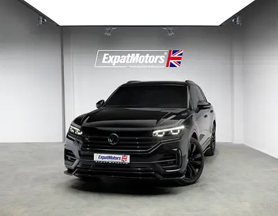 Black Plus Maxton Design Edition • FDSH • VW Warranty + Service Contract •  GCC