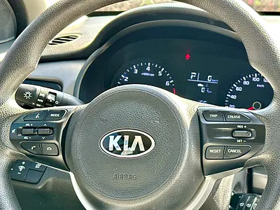 2021 KIA RIO 照片 9