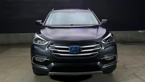 2018 Hyundai Santa Fe Sport - American Specs - Well Maintained