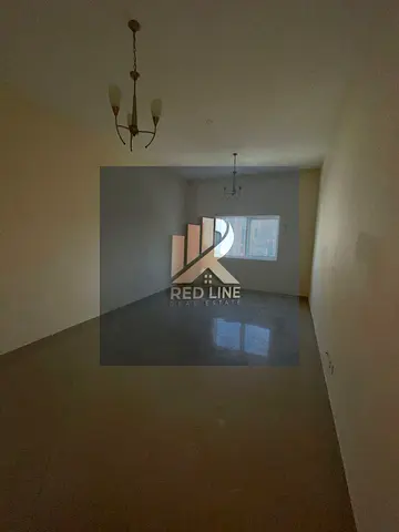 شقة غرفة ماستر وصالة للإيجار | تكييف وصيانة على المالك + جيم مجاني | المجاز 1 – الشارقة 🏡