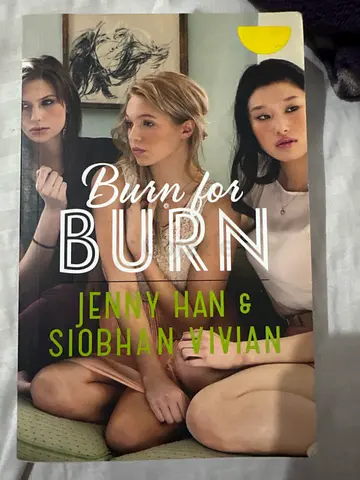 Burn for Burn — Jenny Han  Siobhan Vivian (Paperback)