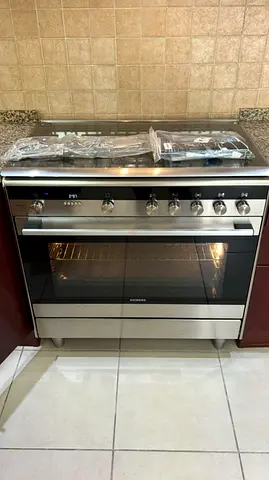 Free delivery Siemens iQ700 top gas oven electric cooker with dual fan 90x60 cm