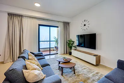 Special Offer: Incredible Sea View apartment in the JBR