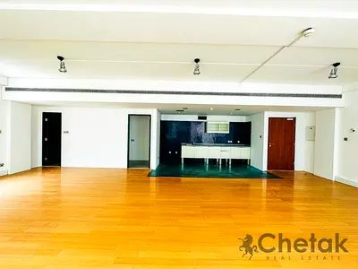 Executive Office | Media City | Prime Location