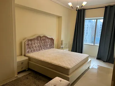 MASTER ROOM WITH ATTACHED BATHROOM IN DIFC NEAR METRO STATION