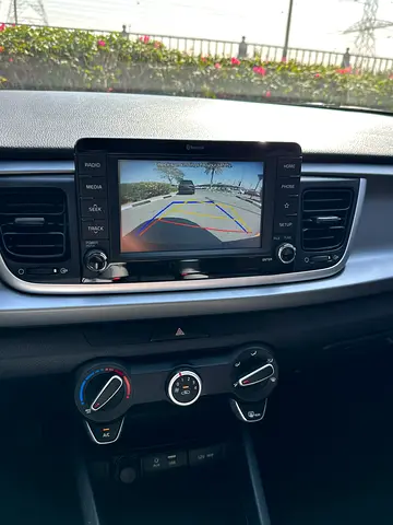 2021 KIA RIO 照片 5