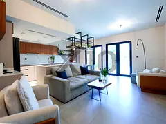 JVT | Private Pool | Fully Upgraded | Landscaped Garden