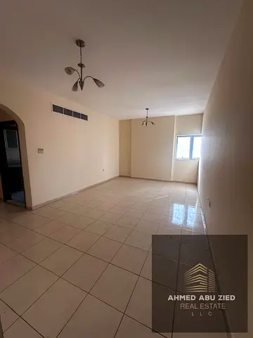 ارقى واجمل شقة غرفة وصالة للإيجار السنوي - تاور نظيف عائلات فقط  - مساحة واسعة وتهوية ممتازة - تكييف مركزي، 1 حمام- قريب من جميع الخدمات
