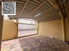 Villa for rent in Ajman, Al Muwaihat 1 area, residential/commercial. Corner villa on two paved stree