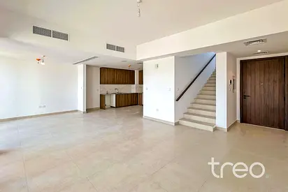 Exclusive | 3 Bed + Maid | Vacant Soon