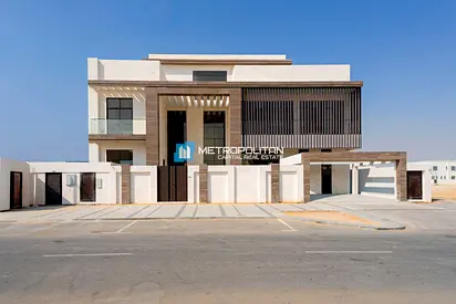 Single Row 8BR+M | Private Pool | Extended Garden