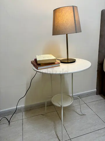 Combo Table + Lamp