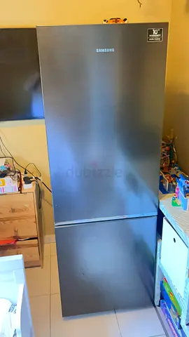 Samsung Refrigerator bottom freezer like new perfect working new model delivery with warranty