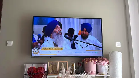 55-inch LED Smart TV for Sale