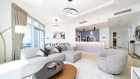 Vacant | High Floor | Upgraded !