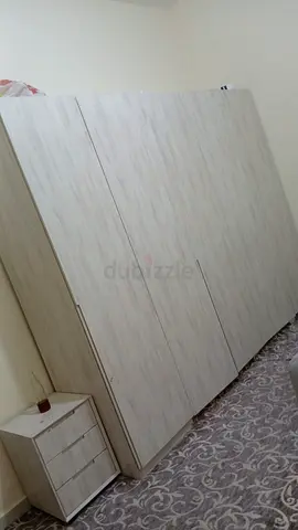 6 door cupboard good condition