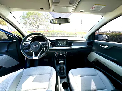 2021 KIA RIO 照片 10