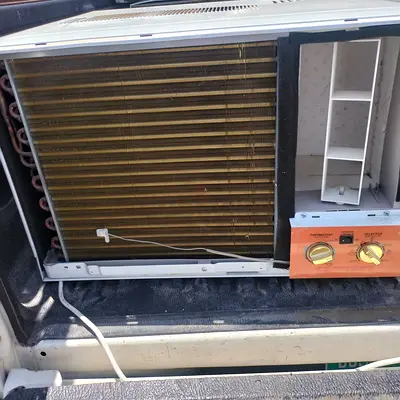 1.5 ton Used window air conditioner