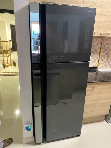 Hitachi 610 liter glass door  top mount refrigerator  FREE DELIVERY +WARRENTY