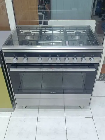 Siemens Brand Latest Model Full Gas 5 Burner Cooker Range Size 90 X 60 cm
