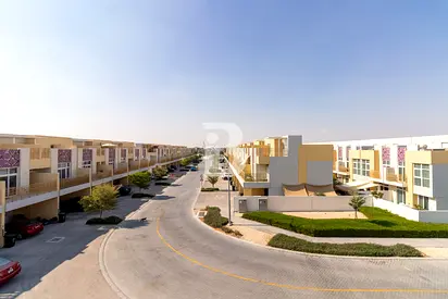 Best Deal 3BR | DAMAC Hills 2 | Ideal Home