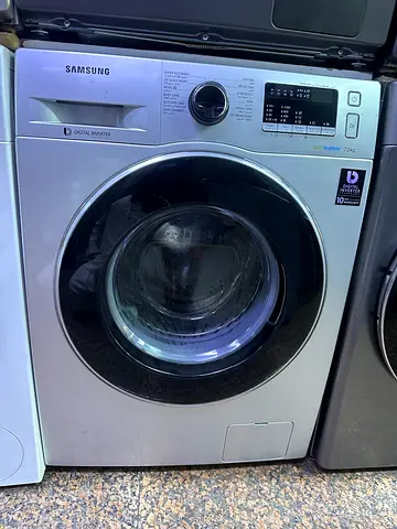 Samsung washing machine 7 kg same like a new condition