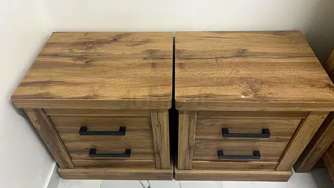 Set of 2 Wooden Nightstands