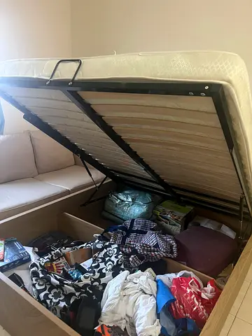 Storage bed, queen size, with lift-up base and mattress