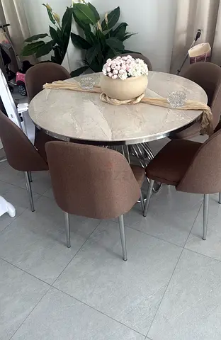 Modern Round Dining Table with 6 Chairs